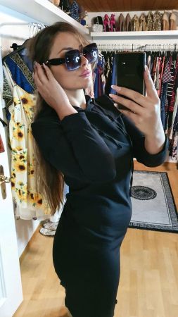 Schwarzes Kapuzenkleid Gr. 38/40- Herbst Style