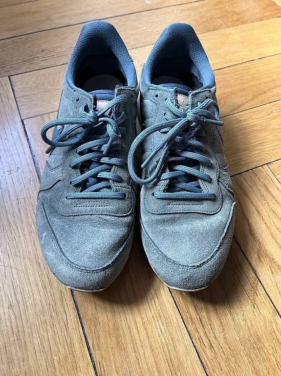 Nike Scarpe da uomo: Basket Nike vert sauge 42.5 – Usato da Lausanne venduto da ft79 2