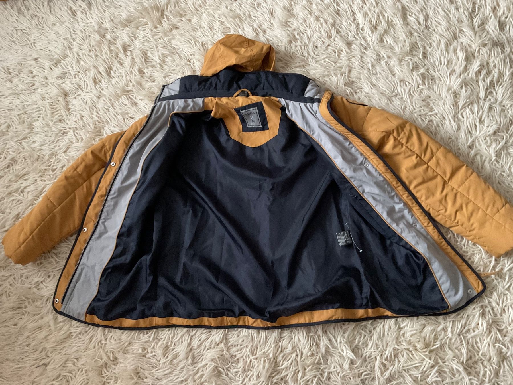 Giacche: Wega 1951 leichte Steppjacke Gr.36 – Usato da Weiningen ZH venduto da moon-55 3