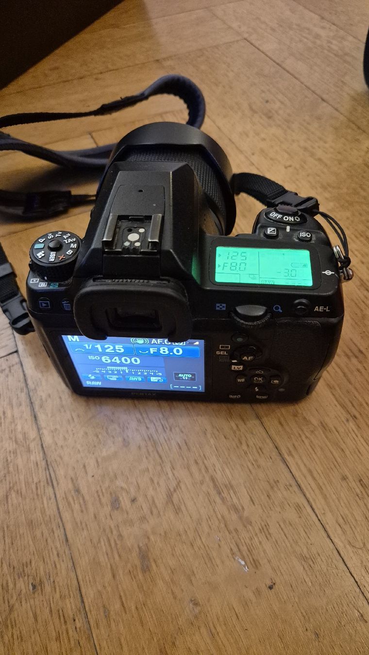Pentax Kamera: Pentax K5 mit diversen Objektiven – Gebraucht aus Schaffhausen von Mozzaurus 1
