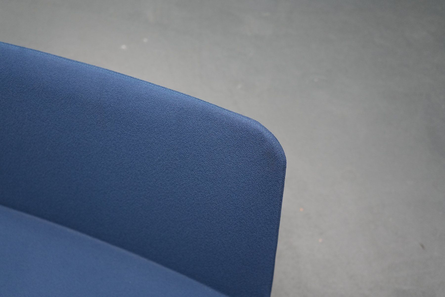 Poltrone: Bequemer Sessel, drehbar, dunkelblau – Usato da Safenwil venduto da EFAGSafenwil5745 3