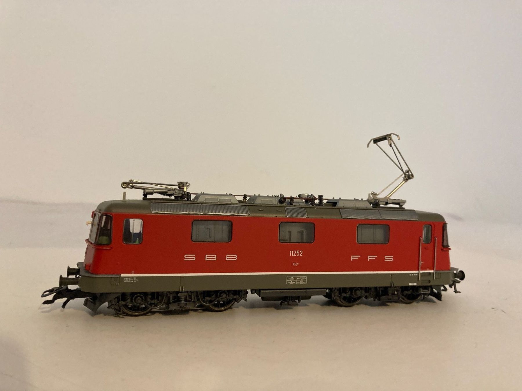 E-Lok Re 4/4 II SBB rot digit. Märklin Art. 37344, gebr. ov (Gebraucht ...
