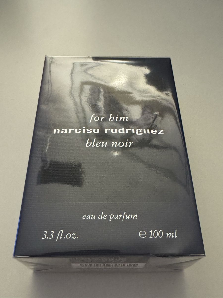 Narciso Rodriguez Profumi & Eau de Toilette: Narciso Rodriguez - Bleu Noir - Eau de Parfum - 100ml – Nuovo e nell'imballaggio originale da Rubigen venduto da Tim_K