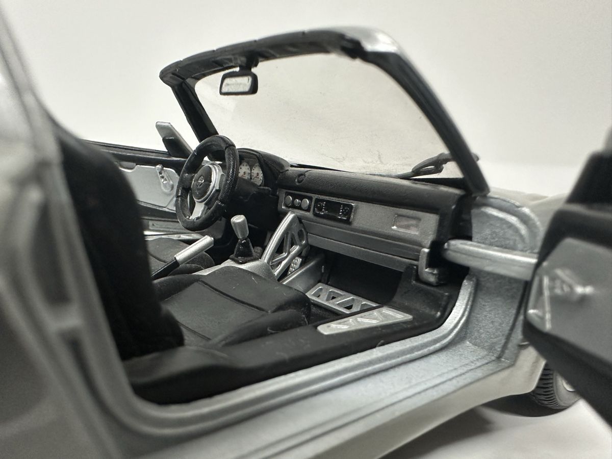 Maisto Modellautos: Opel Speedster 1:18, silber, Maisto – Gebraucht aus Zofingen von  7