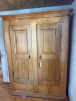 Schrank / Kasten / Kleiderschrank ab 1 Franken