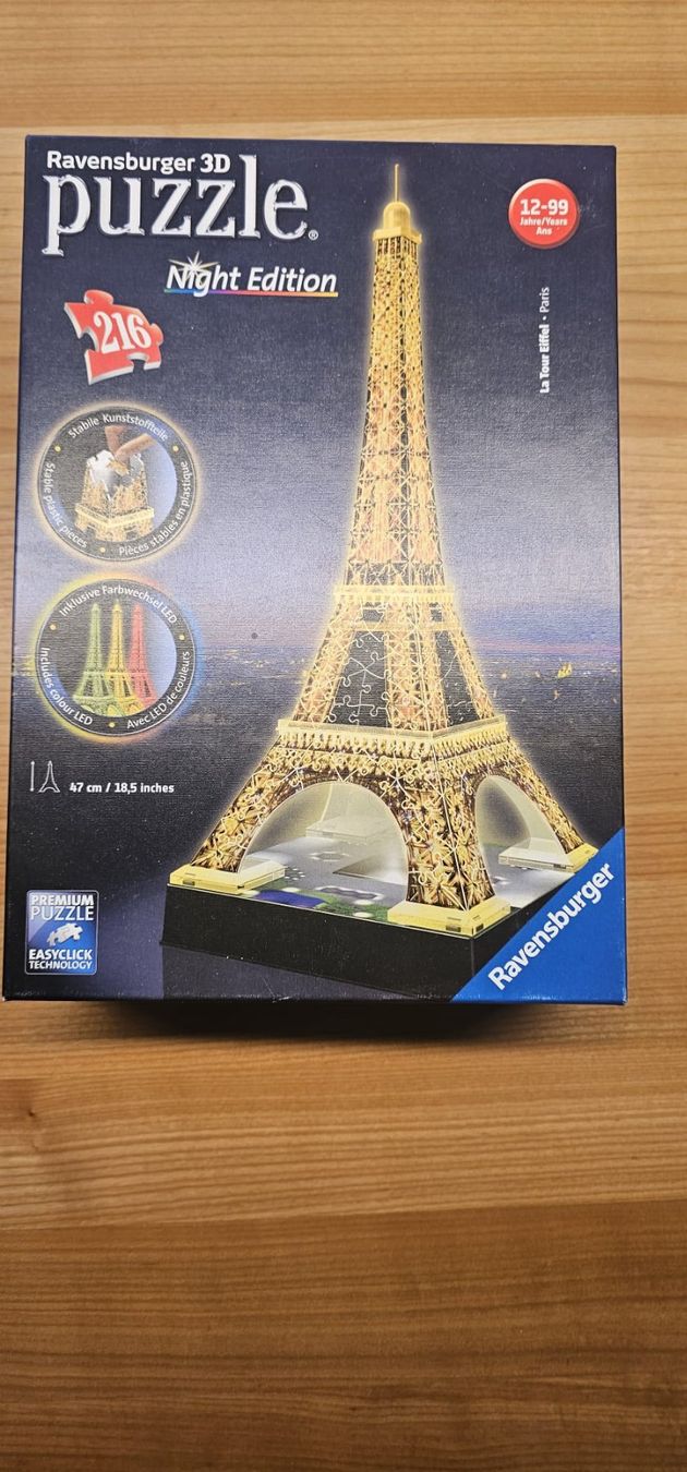 Ravensburger Puzzle: Ravensburger  3D Puzzle Eifelturm bei Nacht – Usato da Sempach venduto da Bdana