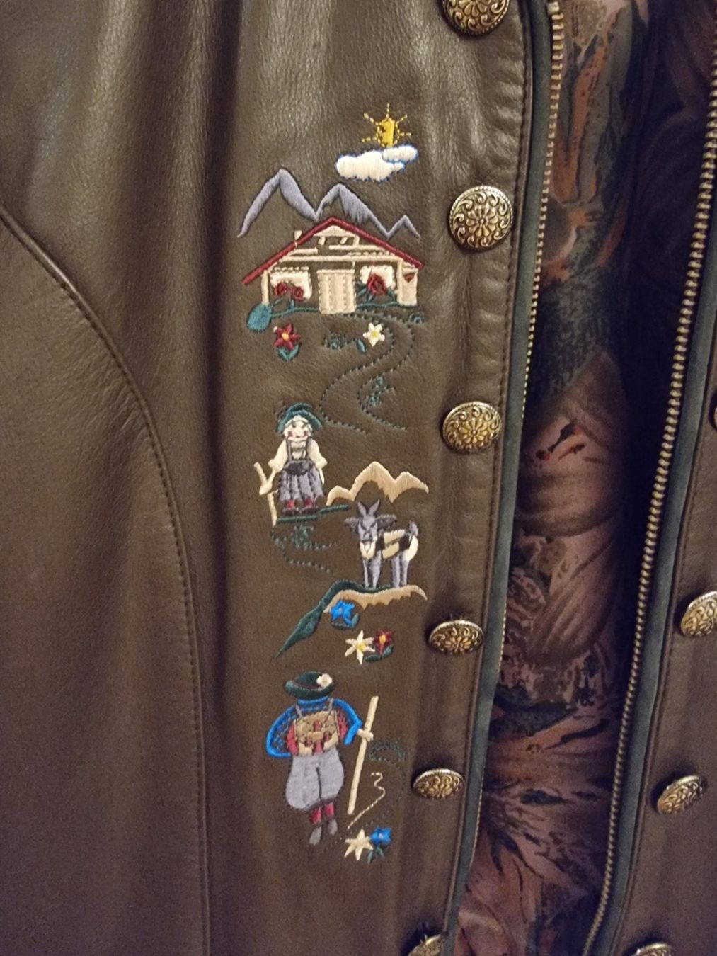 Giacche: Lederjacke mit Stickerei – Usato da Zürich venduto da Nala2811 2