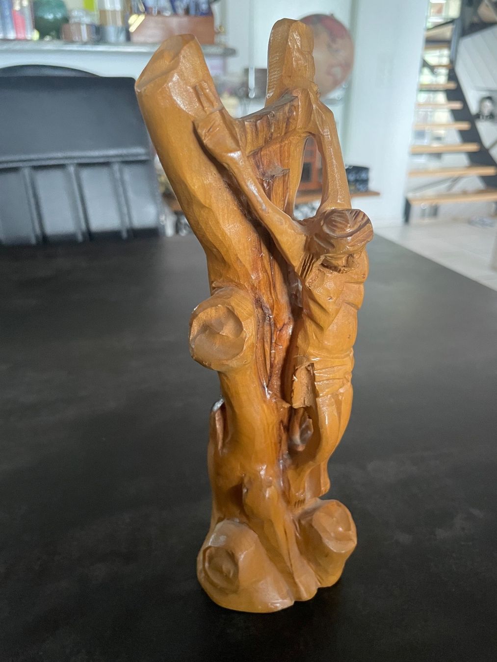 Statuette: Ancien Crucifix en Bois Sculpté – Usato da Vallamand venduto da Bricbracbroc82 2