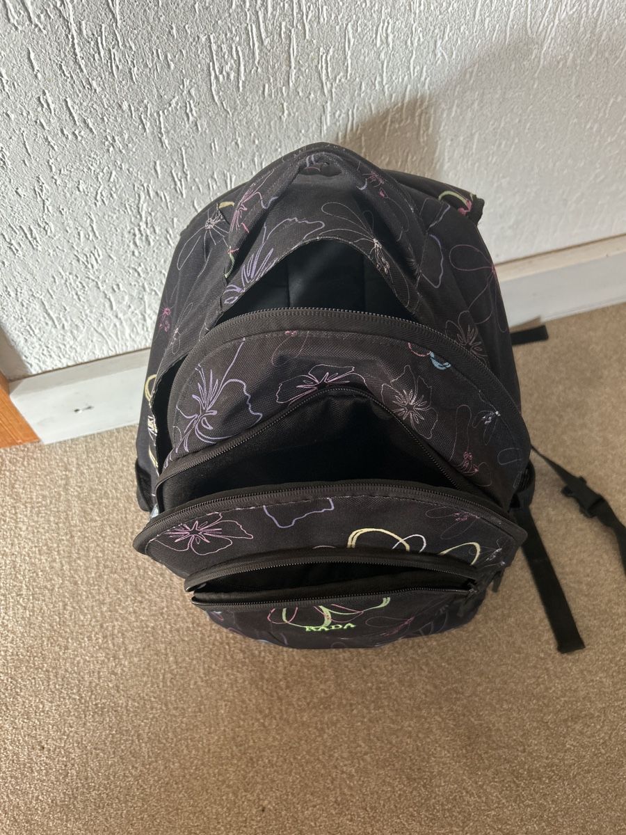 Zaini: Rada Rucksack mit Blumenmuster, gebraucht, Top Zustand – Usato da Illighausen venduto da Schneckli01 3