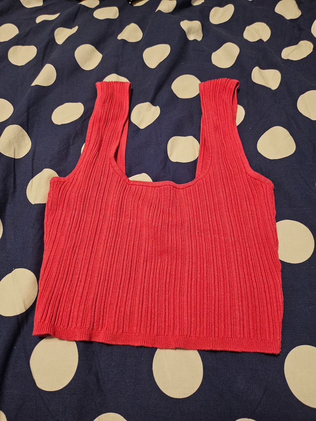 H&M Top: Top H&M gr xs – Nuovo (secondo la descrizione) da Dietikon venduto da Eleda