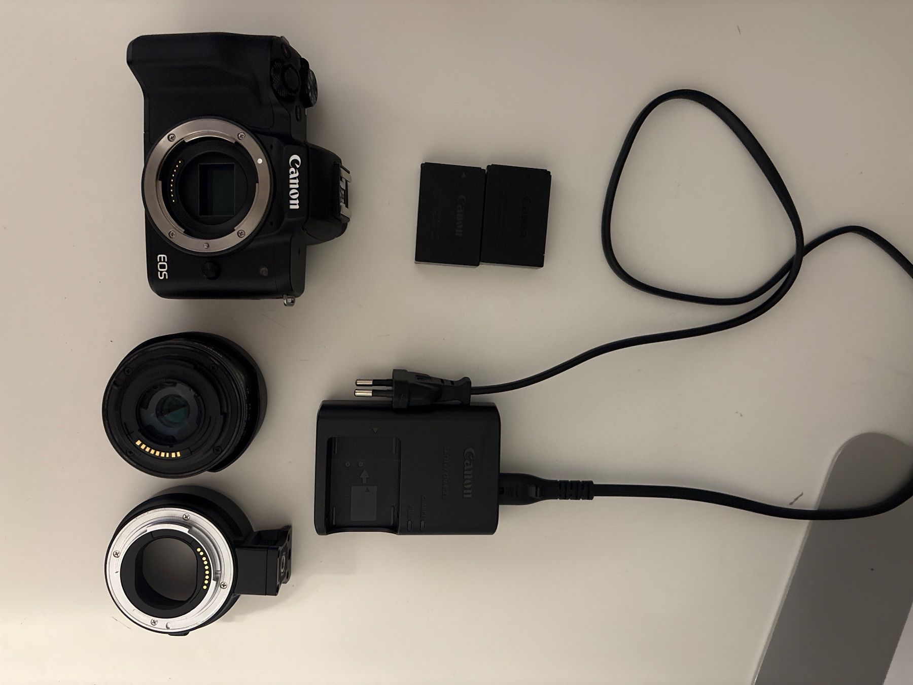 Canon Fotocamera: Digitalkamera Canon EOS M50 mit Objektiv und Adapter – Usato da Frauenfeld venduto da baj_yz5z