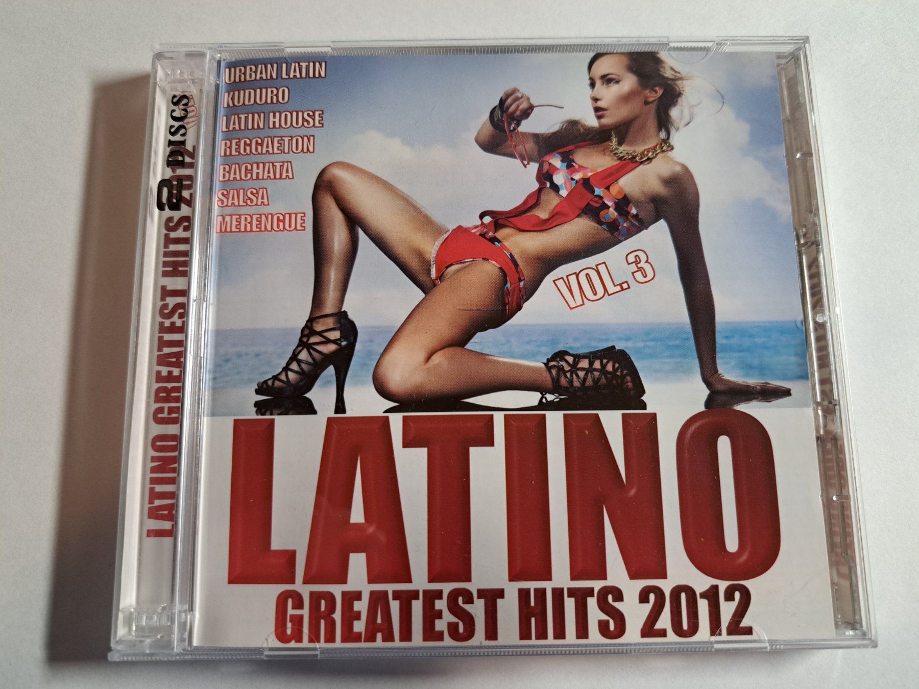 CDs: LATINO GREATEST HITS 2012 (2 CDs) – Gebraucht aus Wichtrach von LuckyLuke69