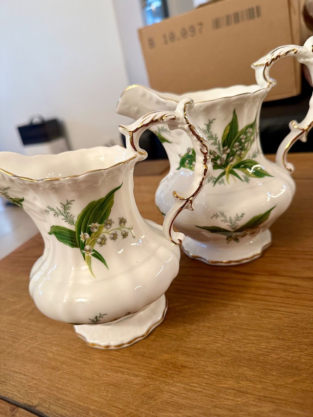 Set di piatti: Kaffeeservice Porzellan – Nuovo e nell'imballaggio originale da Zürich venduto da mar_ncs5 8