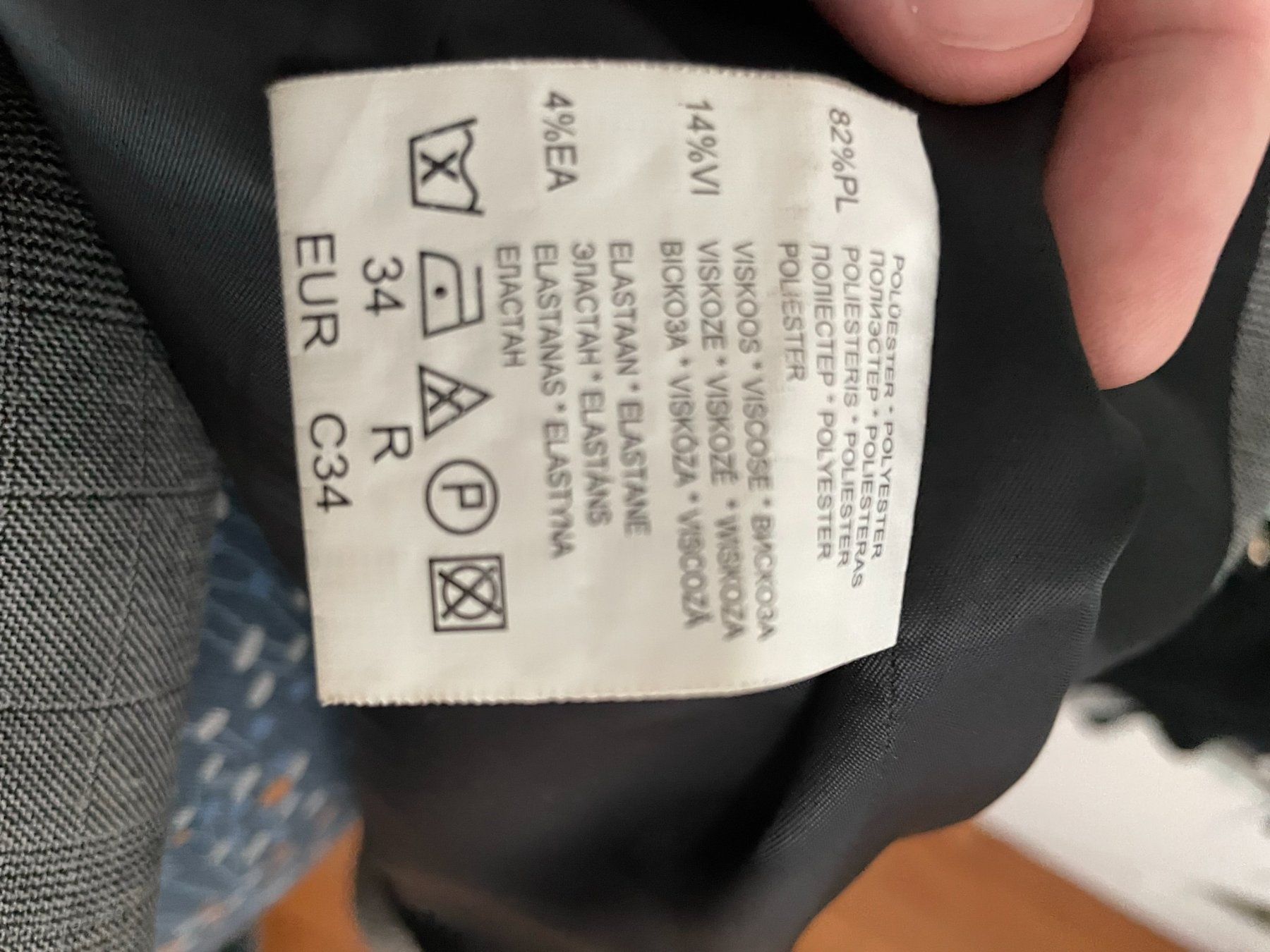 Anzüge & Kostüme: Business-Kleid und Blazer-Set Gr. 34/36 – Gebraucht aus Adliswil von Udarius 5