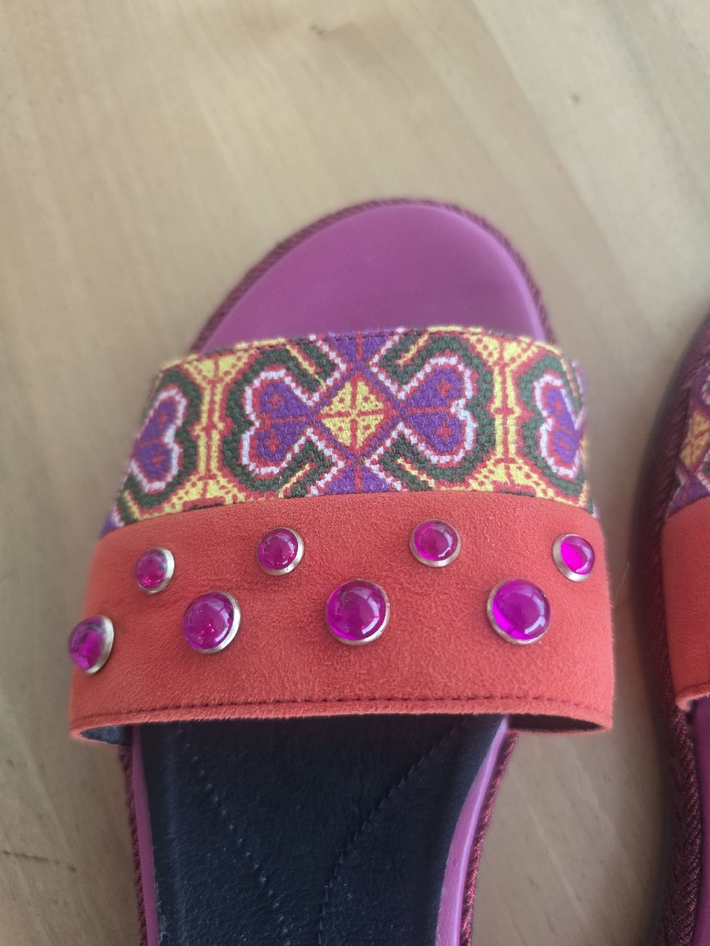 Geox Scarpe da donna: Geox Pantoletten,  Gr.37 neuwertig – Nuovo (secondo la descrizione) da Rorschacherberg venduto da Olgamedved 2