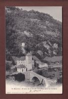 ST. MAURICE - Château et entrée de la Grotte aux Fées - 1904