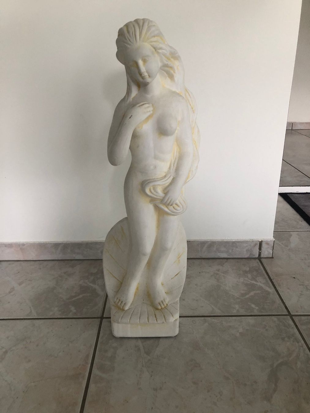 Figuren: Aphrodite Venus Göttin Statue Skulptur – Gebraucht aus Speicherschwendi von Supersport