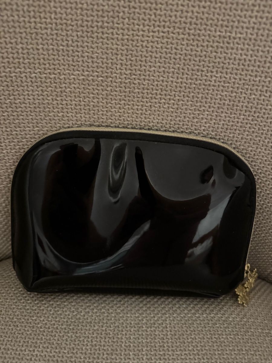 Chanel Kosmetikkoffer: Chanel makeup bag – Gebraucht aus Rüschlikon von luc_q2tl 3