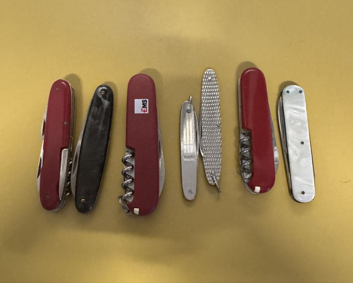 Couteaux de poche: Sackmesser 7 stk.  – D'occasion à Schlieren par Freundlich02