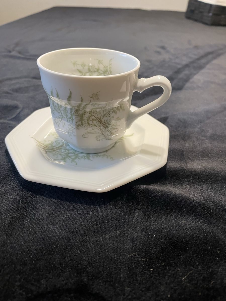 Set di piatti: Service – Usato da Berikon venduto da TheMangle 1