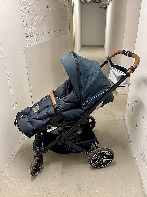 Hartan Carrozzine: Kinderwagen Hartan Yes GTS Selection petrol – Usato da Zürich venduto da r.engler 2
