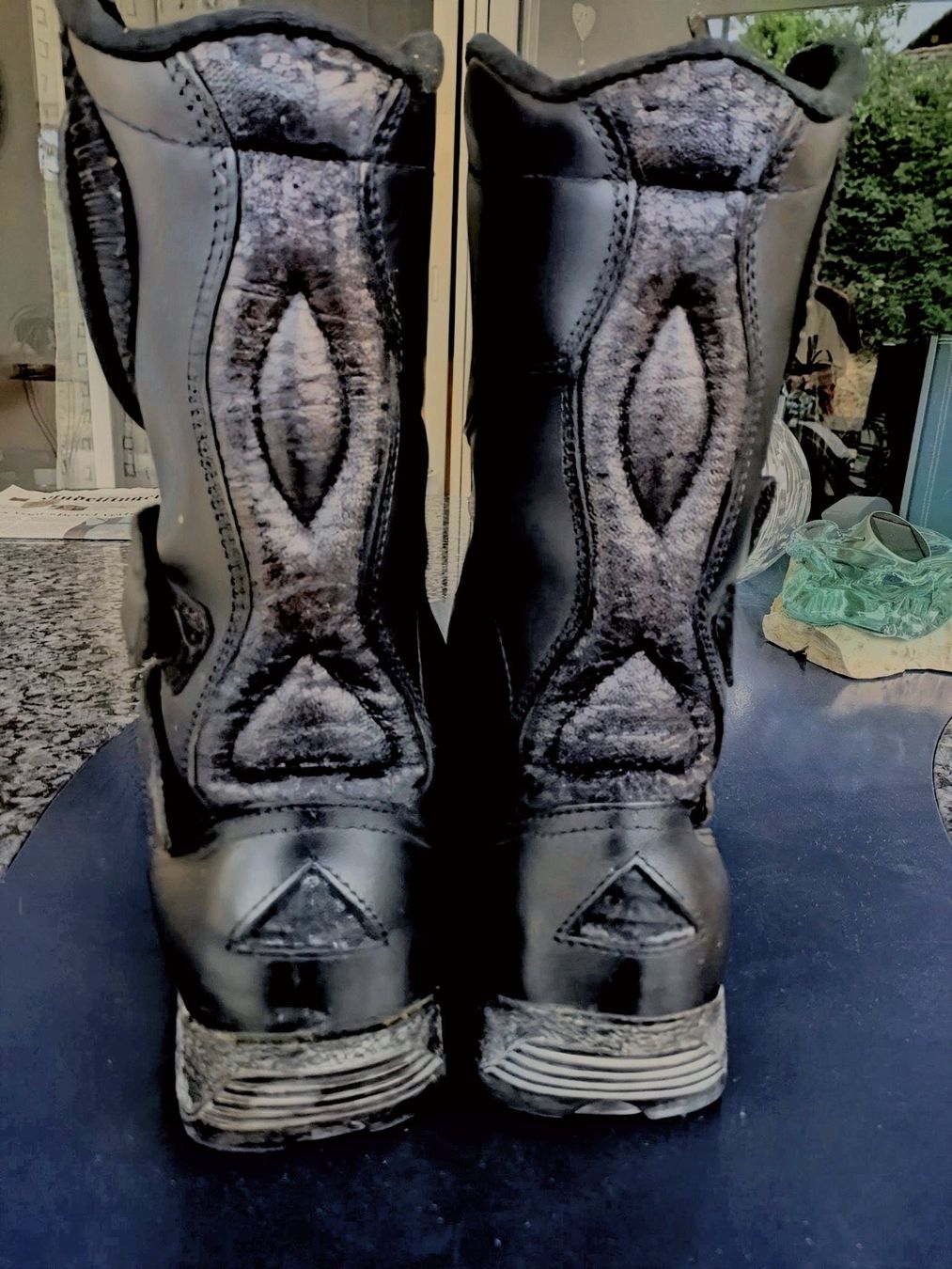 Scarpe da uomo: Motorradstiefel schwarz Grösse 38 -39 – Usato da Adlikon venduto da Match62 5