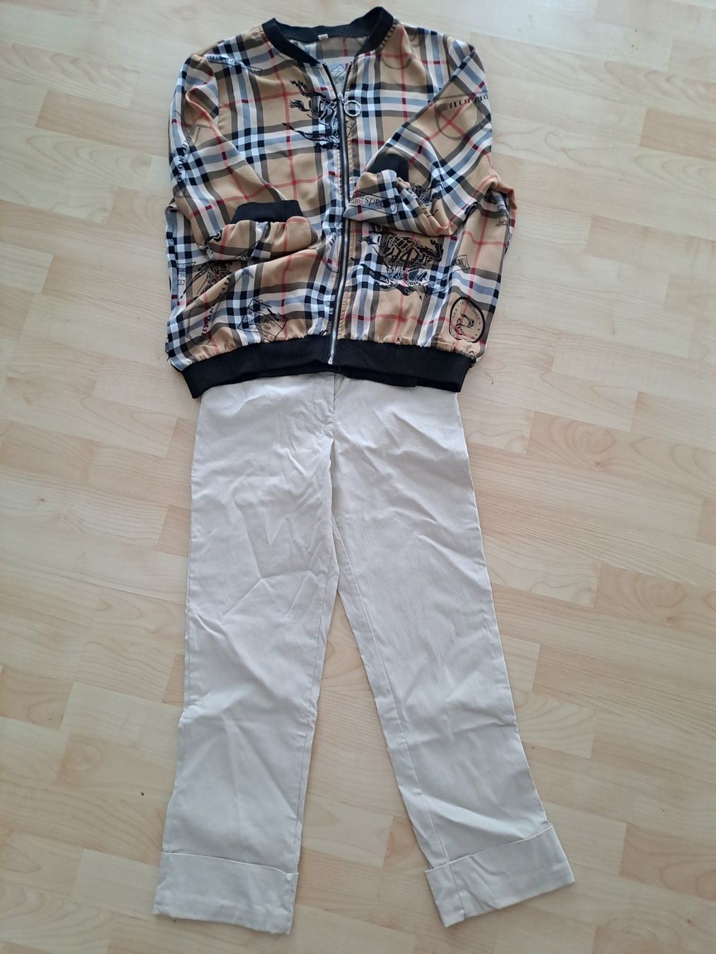 Kleiderpakete: Damen Kleiderpaket Grösse S – Gebraucht aus Rehetobel von Andrin1003 3