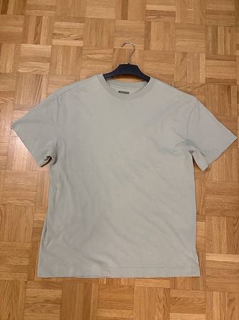T-Shirt in Hellgrün