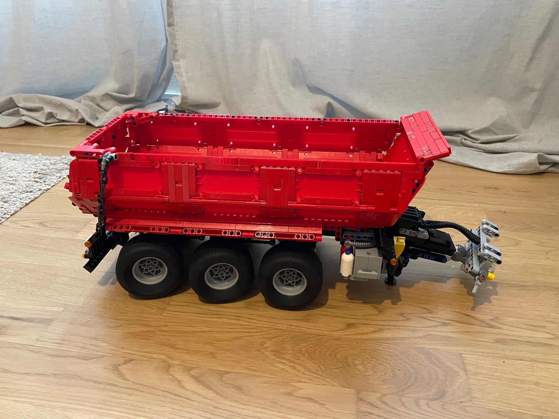 Lego Kit di costruzioni: Lego Technic - Claas Dump Trailer – Nuovo (secondo la descrizione) da Salmsach venduto da ram82