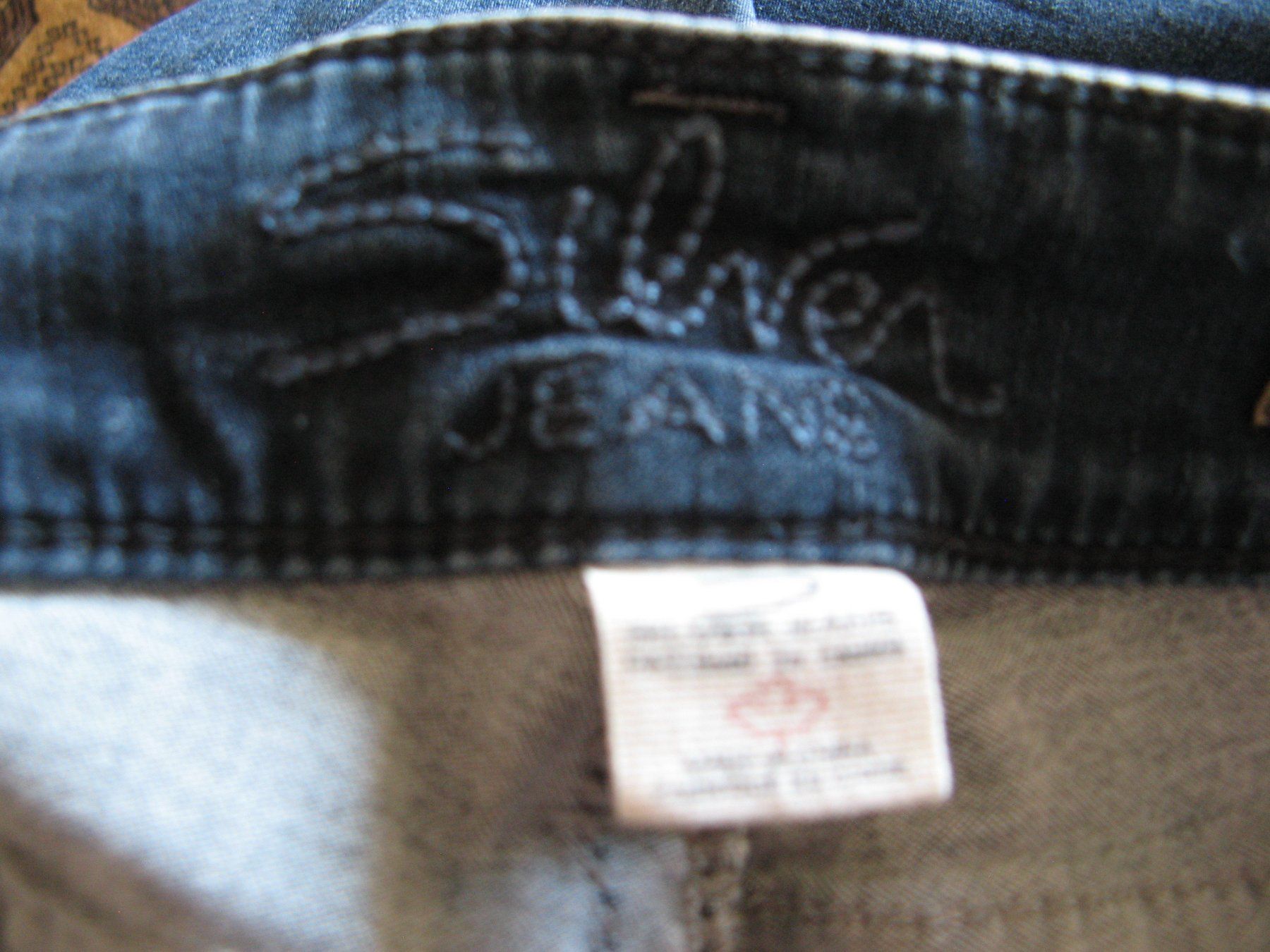 Jeans: Silver Jeans Suki Capri Gr. W29 – Usato da Zürich venduto da apil 6