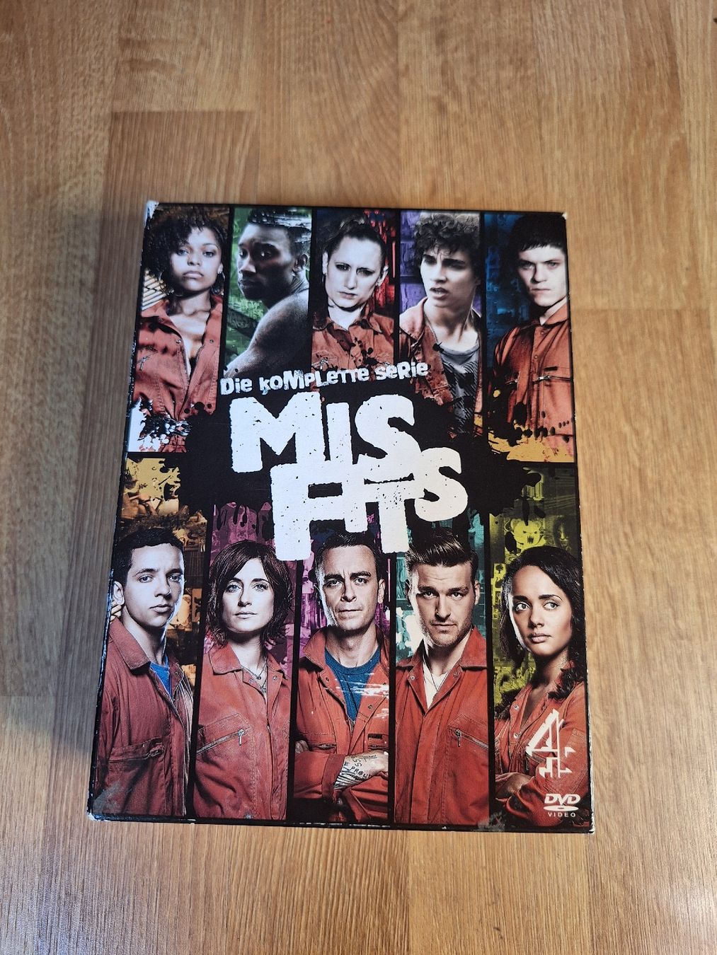 Alle DVDs: Misfits komplette Serie – Gebraucht aus Windisch von loa_ppp2
