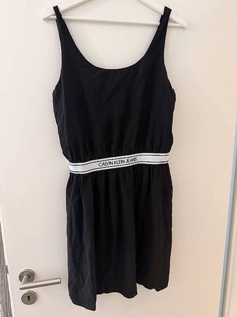 Schwarzes neuwertiges Calvin Klein Jeans Kleid  Gr. L
