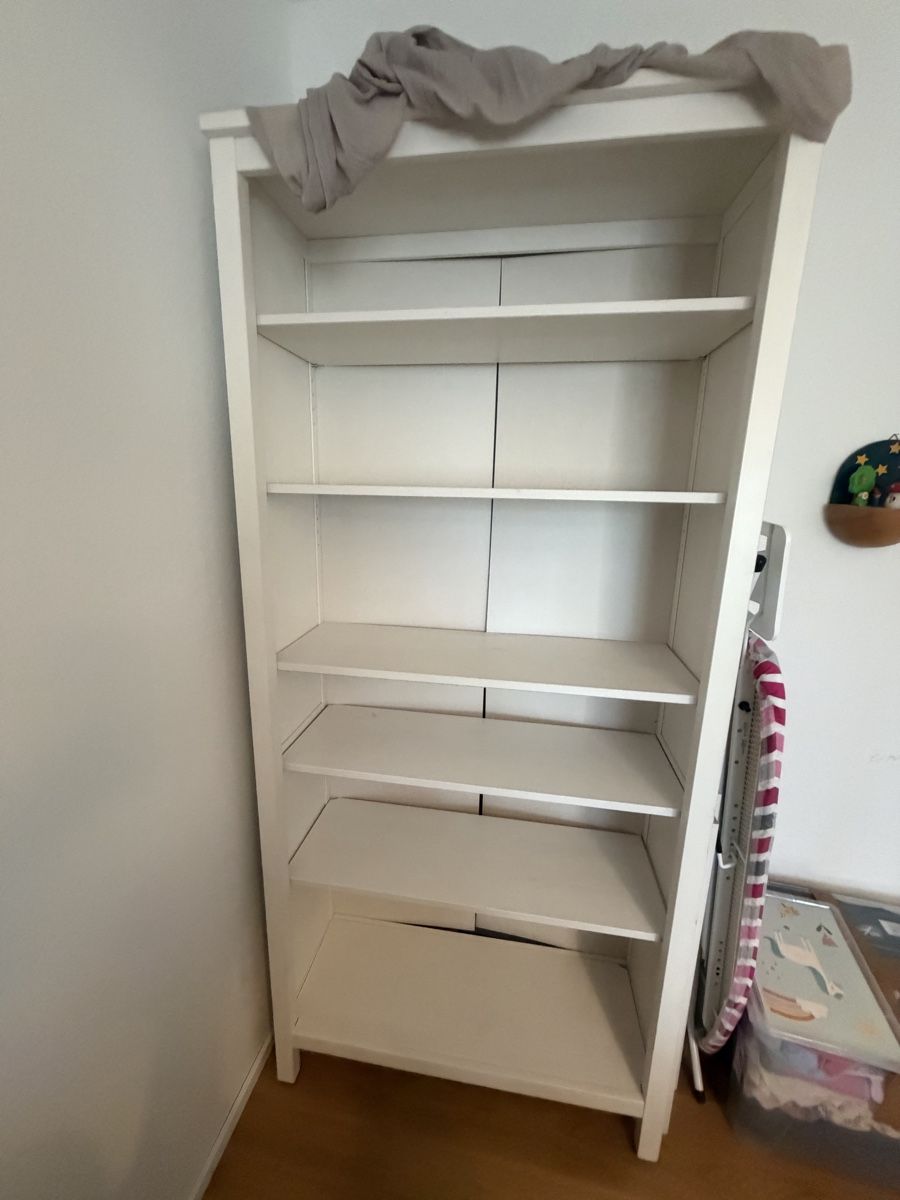 Étagères: IKEA Regal weiss gebraucht – D'occasion à Bassersdorf par ashanti11