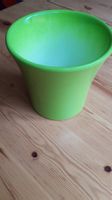 Pot de fleurs vert vif, design moderne