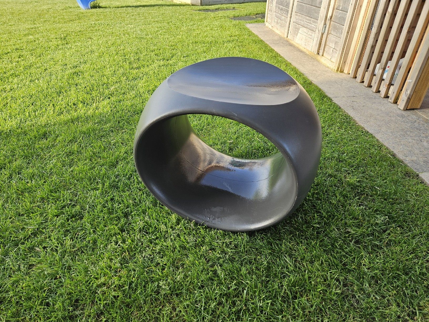 Chaises: lot de 6 sièges Cero en composite  – D'occasion à Bourrignon par Jerem33