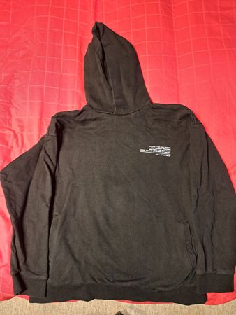 Schwarzer Clockhouse Hoodie Oversize, Grösse L, Top Zustand!