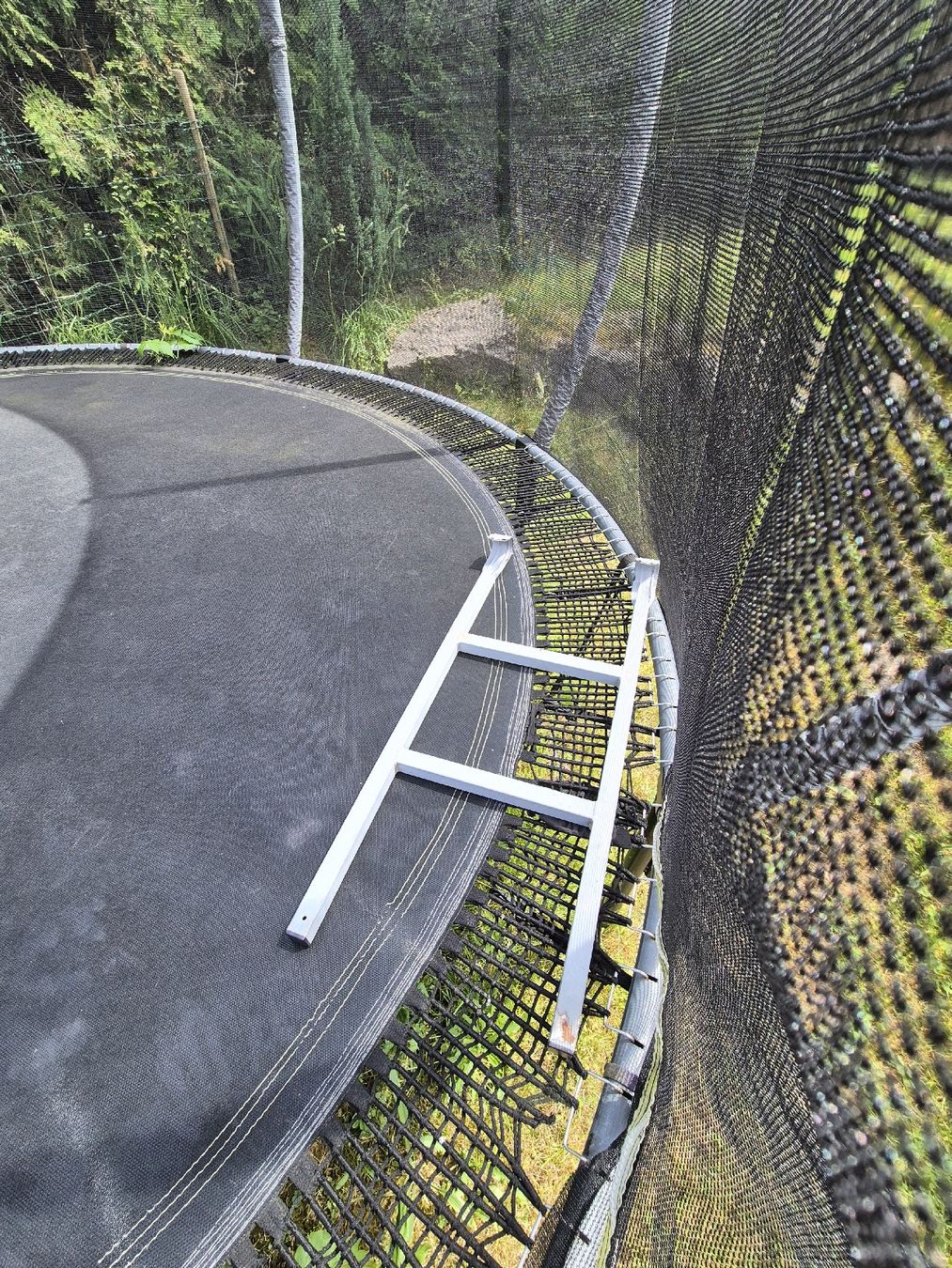 Trampoline: Trampoline LeJump diamètre 305 cm – Gebraucht aus Carrouge VD von HT23 2