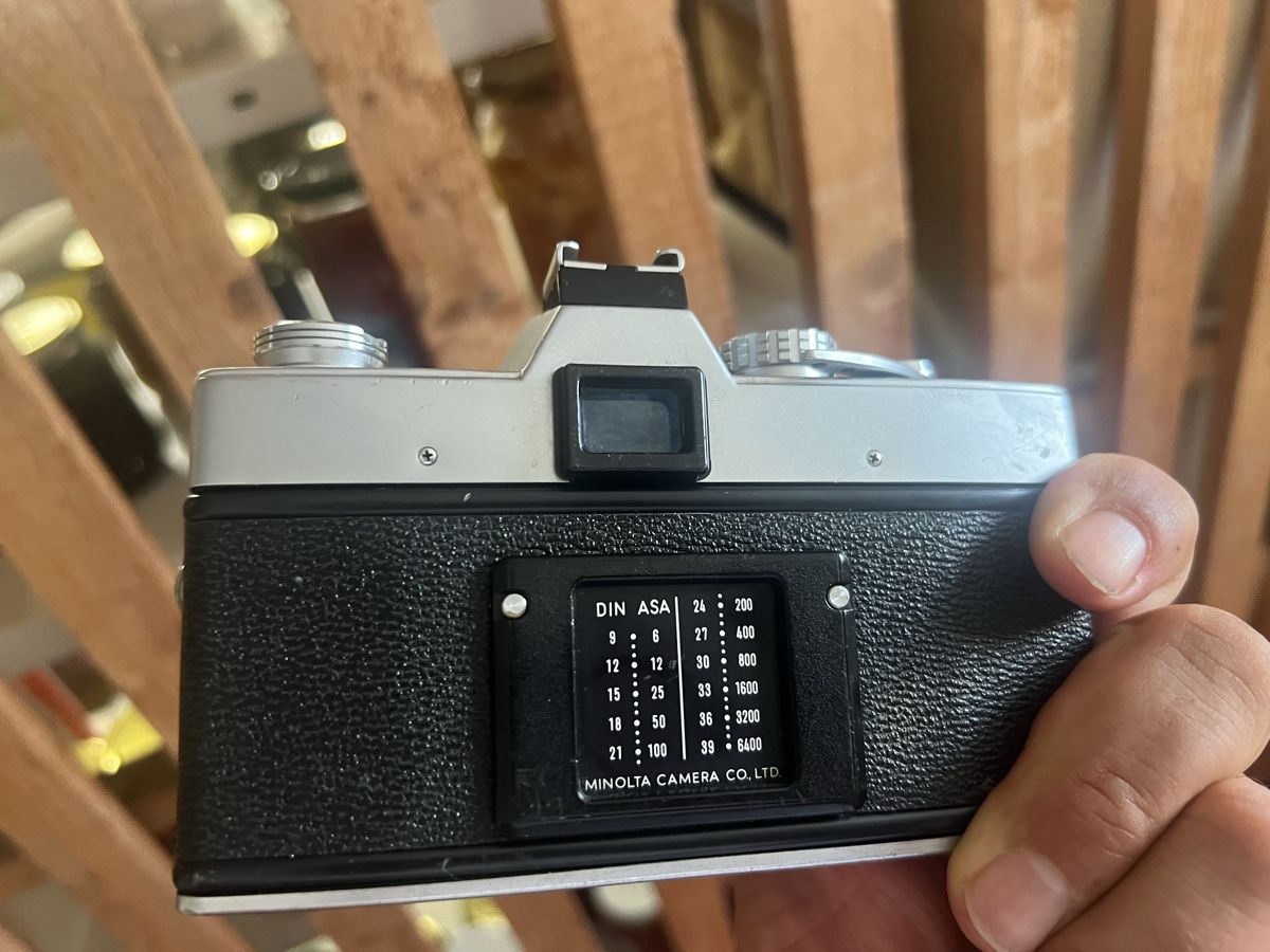 Minolta Fotocamera: Minolta SRT – Usato da Zürich venduto da jao_2bx7 6