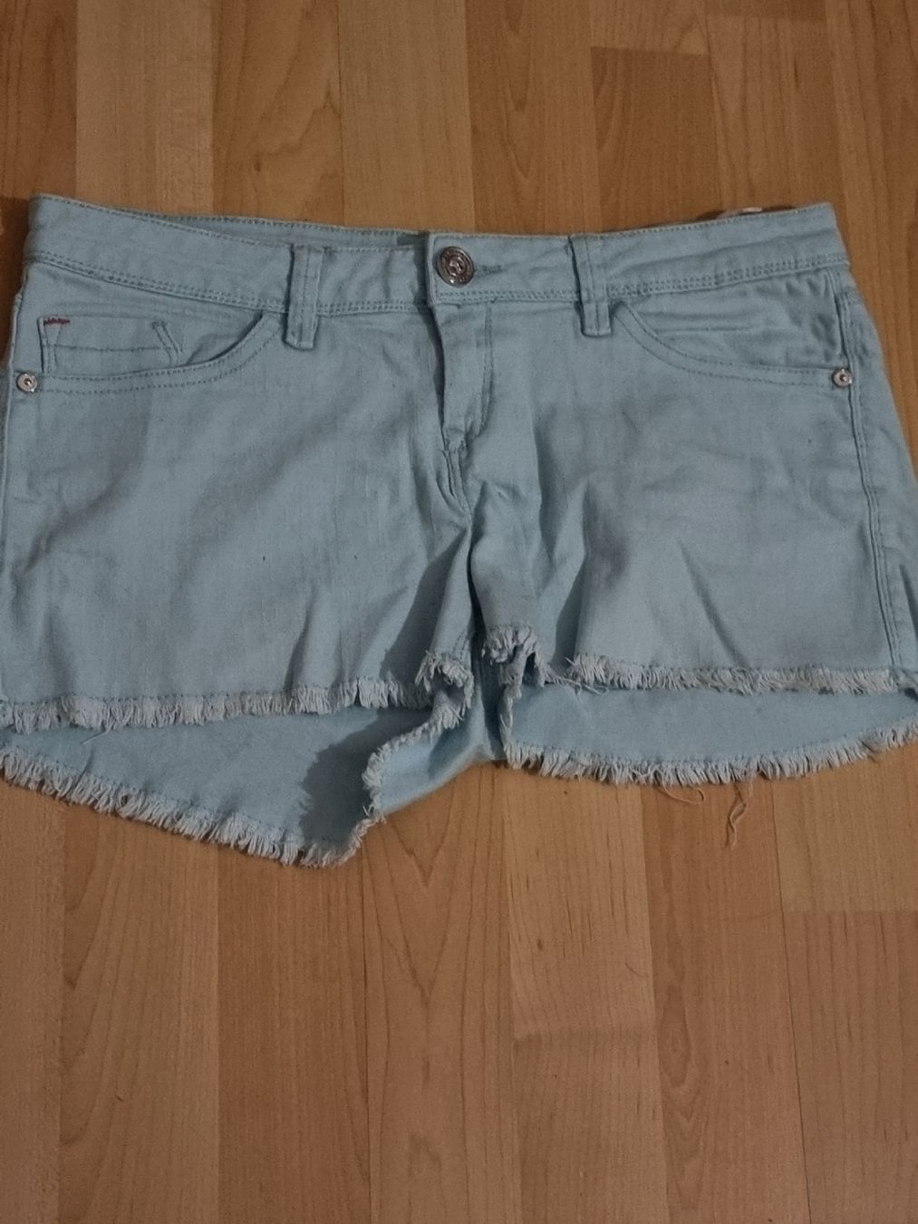 Tally Weijl Pantaloni: Mint Shorts – Usato da Altstätten SG venduto da melii._.98