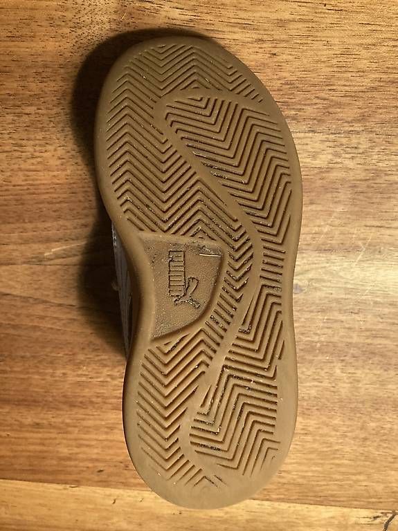 Puma Scarpe per ragazzi: Puma Turnschuhe Leder, Gr 31 – Usato da Zürich venduto da aqualina77 2