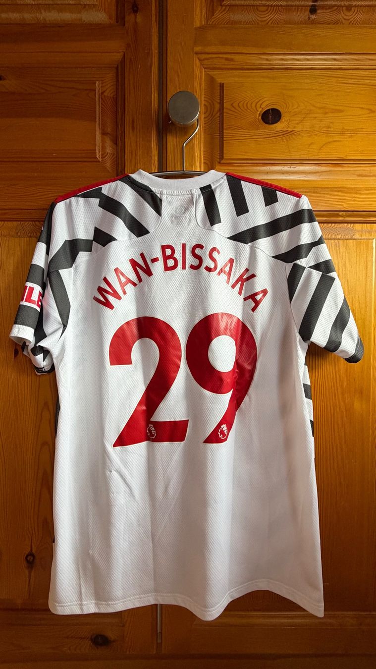 Leibchen & Hosen: Manchester United Wan-Bissaka 2020/2021 Third L – Neu (gemäss Beschreibung) aus Pravidondaz von zlaaak