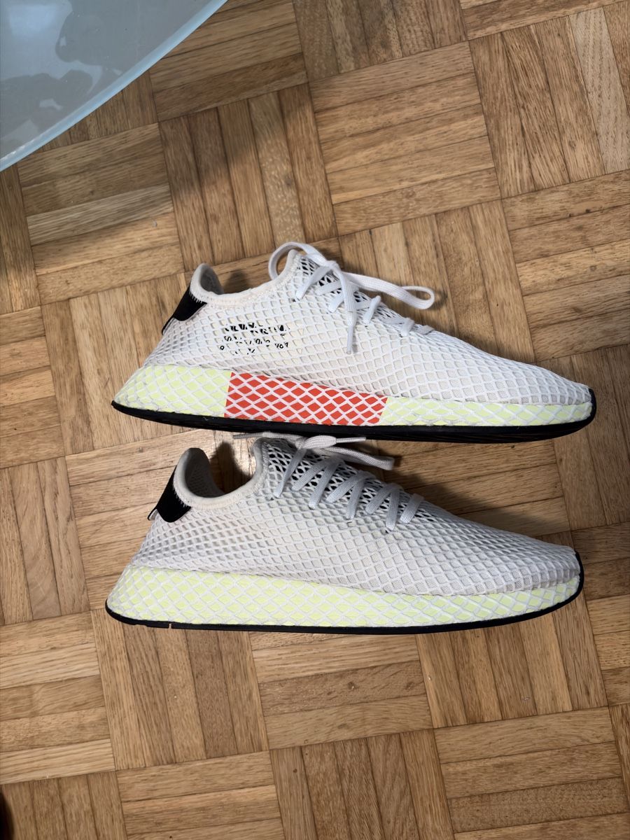 Adidas Scarpe da uomo: Adidas Deerupt Runner Grösse 44 Weiss – Nuovo (secondo la descrizione) da Heerbrugg venduto da D.O.B.