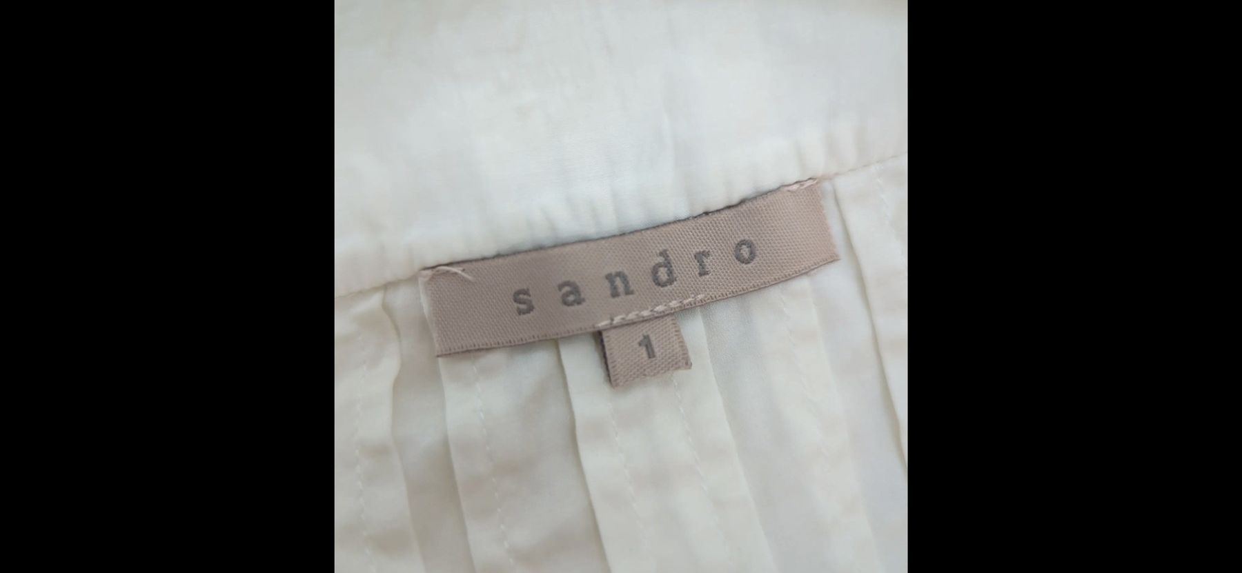Sandro Chemisiers: Sandro Bluse Elegante – Creme/Beige Gr.1 – Neuf (Voir description) à Le Locle par sAm_2112 1