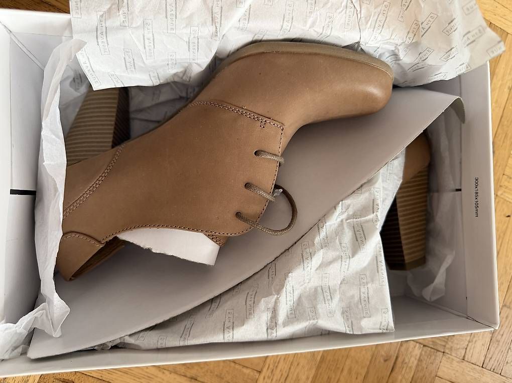 Scarpe da donna: High Heels 39 – Nuovo e nell'imballaggio originale da Amriswil venduto da Real01 2