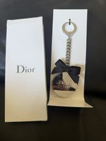 Christian Dior Taschenanhänger Silberfarben Metall