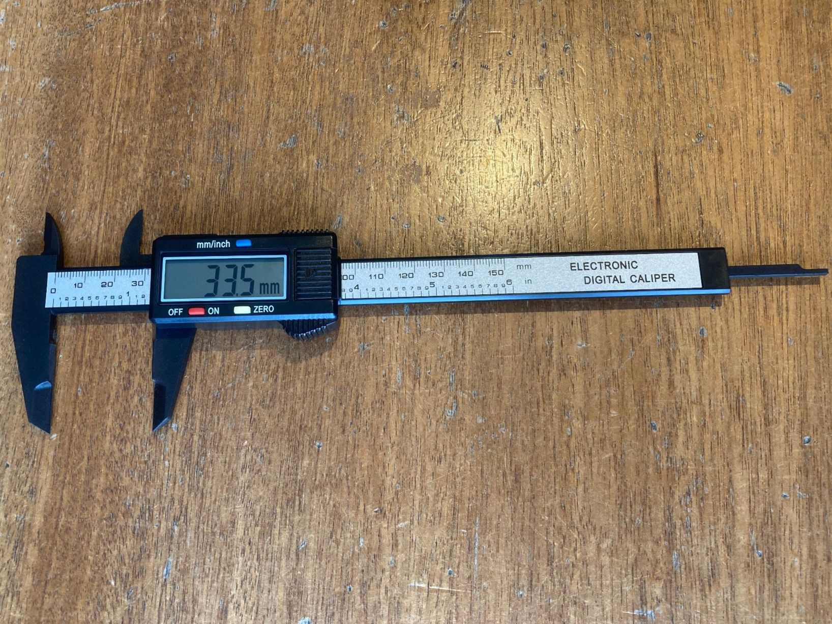 Misurare: Messschieber 150mm Digital inkl. Batterie NEU – Nuovo (secondo la descrizione) da Widnau venduto da SIIVSIIV