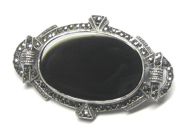 Spille & Fermagli: Antik Art-Deco Brosche Silber 925 / Onyx / Markasite – Usato da Ermatingen venduto da Decovin 1