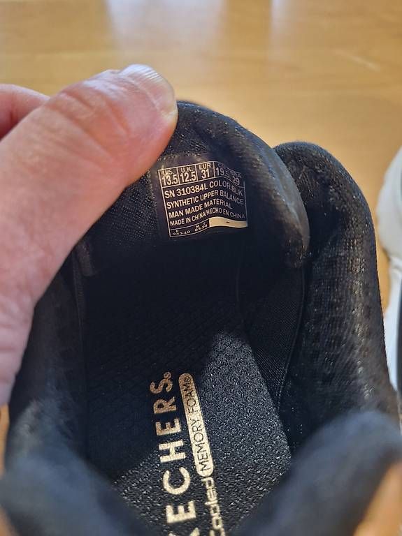 Scarpe per ragazzi: Schuhe Skechers – Usato da Stalden (Sarnen) venduto da Xaendi4 3