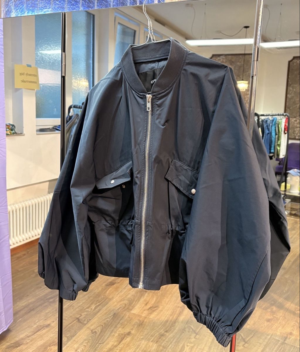 Opus Giacche: Dunkelblaue OPUS Bomberjacke – Usato da Aarau venduto da Secondfish 1