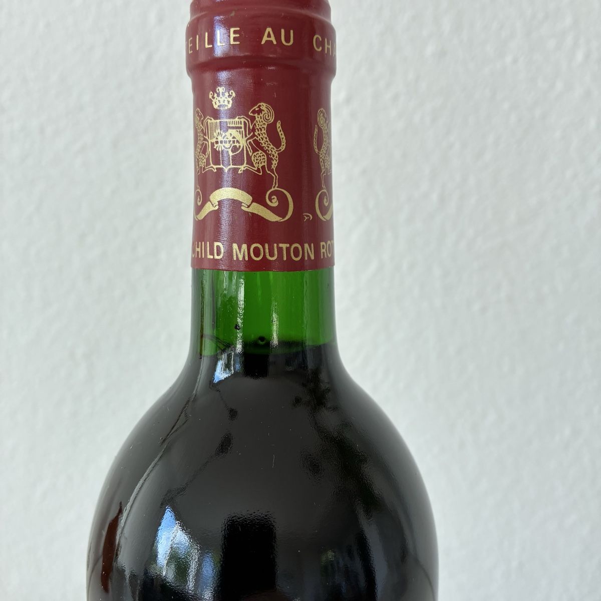 Mouton Rothschild Vino: CHÂTEAU MOUTON ROTHSCHILD 1991 – Usato da Zug venduto da CEBKA 2